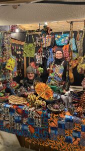 Ruandahilfe beim Pasinger Christkindlmarkt